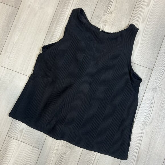 Lands’ End Size 24W Textured Black Tankini Top Build In Padded Bra High Neck - Picture 8 of 8